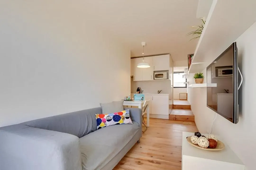 Апартаменты Urban Flats Park Guell Барселона